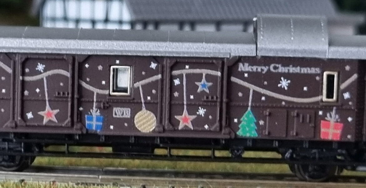 Weihnachtswagen Spur Z 2023 - Märklin 80633