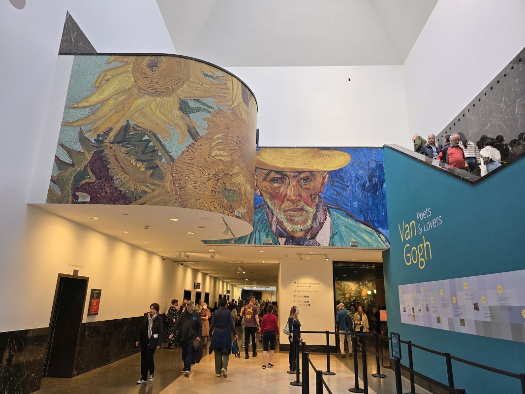 Van Gogh – Poets & Lovers