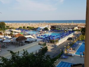 Ende Juni - Bibione - Blick vom Fenster