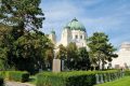 09_Friedhofsbesuch - Grab der Eltern