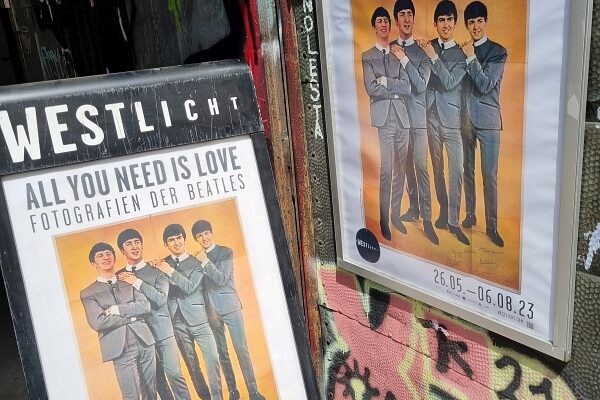 ALL YOU NEED IS LOVE - Fotografien der Beatles