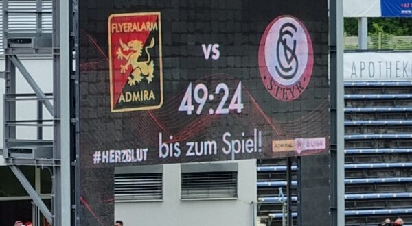 Noch 49 Minuten bis Spielbeginn