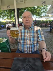 05_im Schutzhaus Zukunft, mit Martin