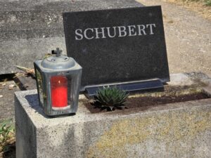 07_Friedhofsbesuch