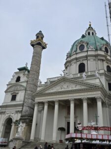 11_Art Advent - Karlsplatz